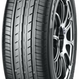 Yokohama BLUEARTH E32 XL 185/60 R15 88H