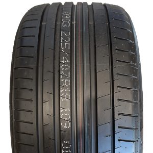 Greentrac Quest-X UHP 235/40 R19 96Y XL