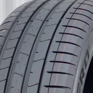 Pirelli P-Zero PZ4 Luxury Salon 225/40 R19 93Y XL * RunFlat