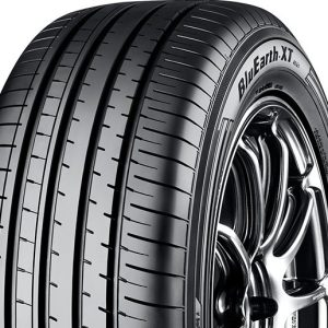 Yokohama Bluearth-XT AE61 215/60 R17 96H